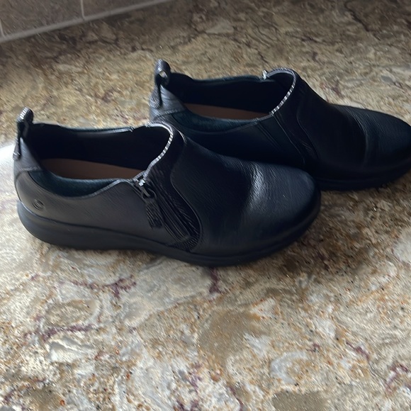 Black Clarks Unstructured Women’s Shoes - Picture 4 of 9